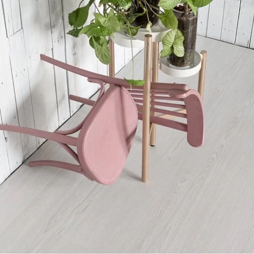 ДУБ ГЮСТРОВ КВАРЦ ВИНИЛ VINILAM CLIK